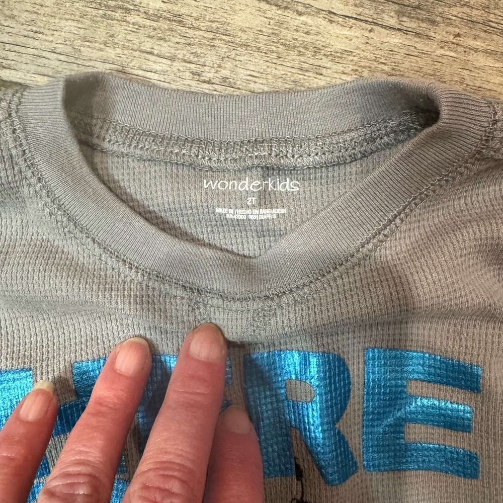 Shirt - Picture 3 of 5